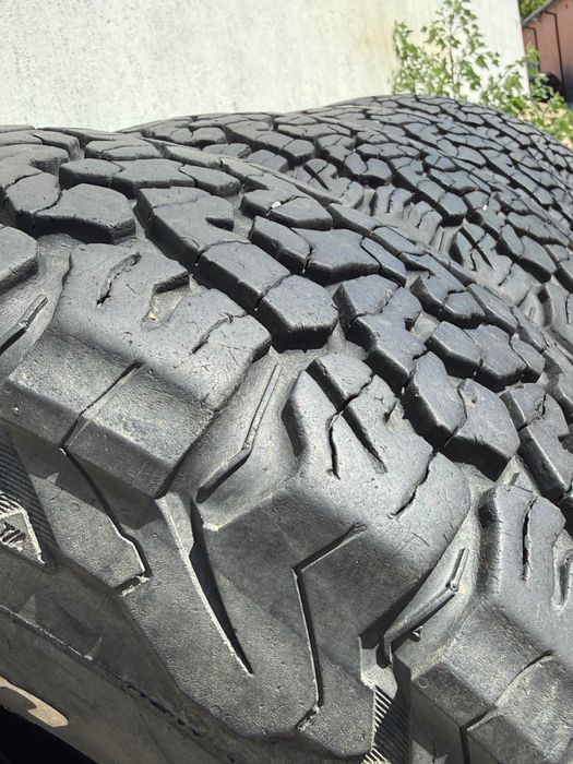 Гуми all terrain 235/75/15
