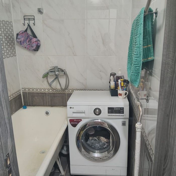 Продаётся 3ком.квартира. 3мкр.28дом