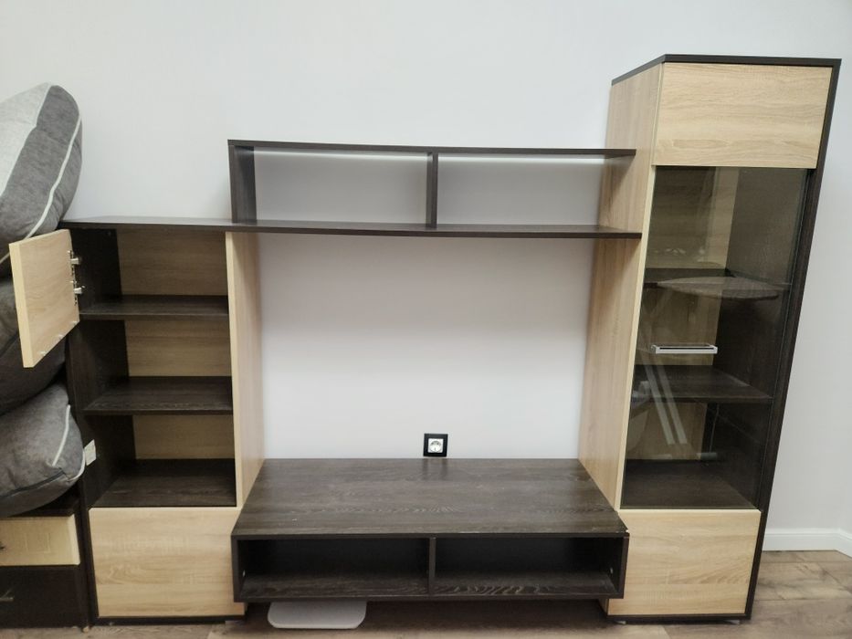 Стенка, шкаф под ТВ