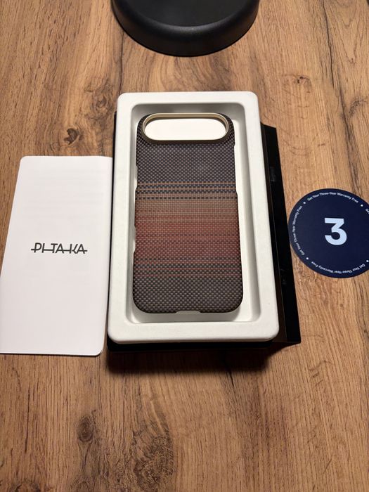 Продам  чехол Pitaka для iphone air