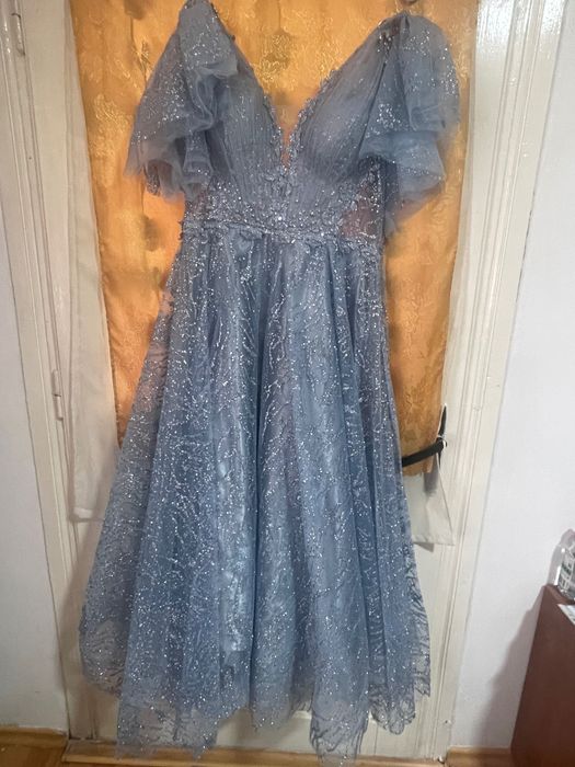 Rochie de vânzare