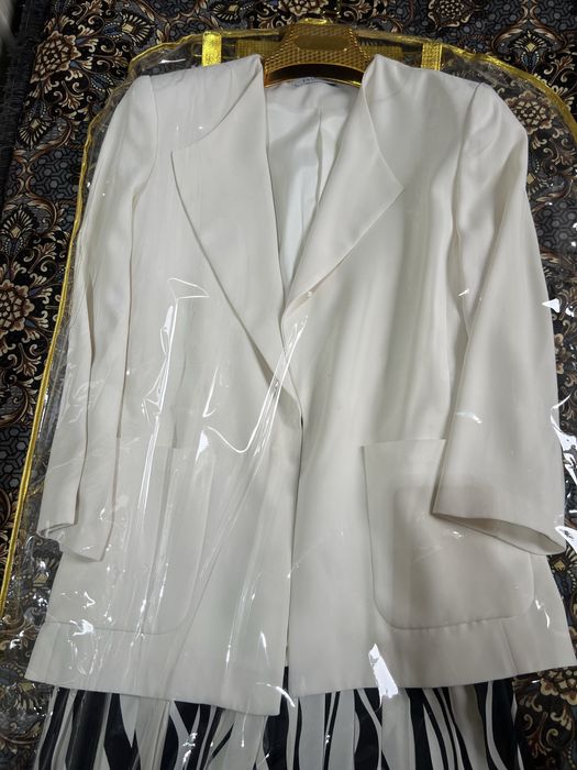 Kastyum yupka cristian Dior