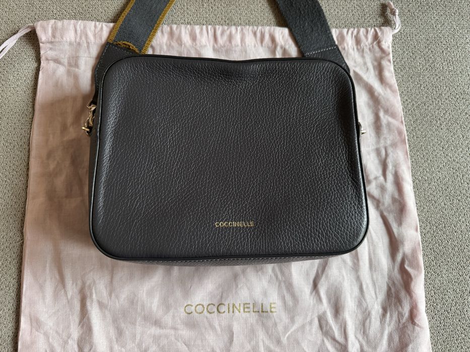 Coccinelle дамска чанта