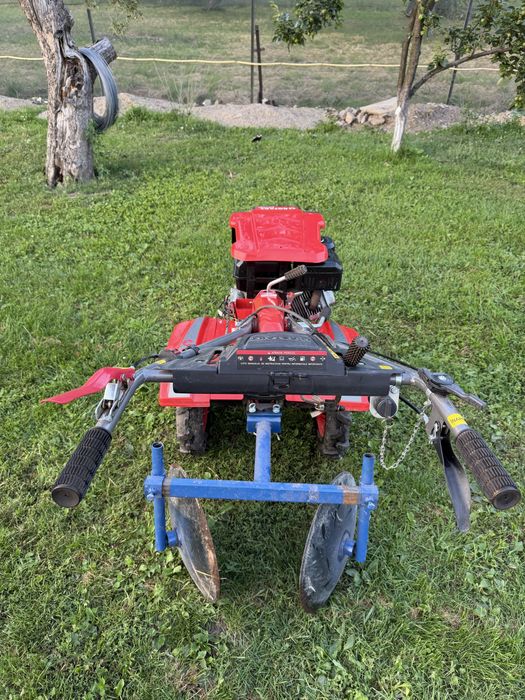 Moto Sapa de 13 cp
