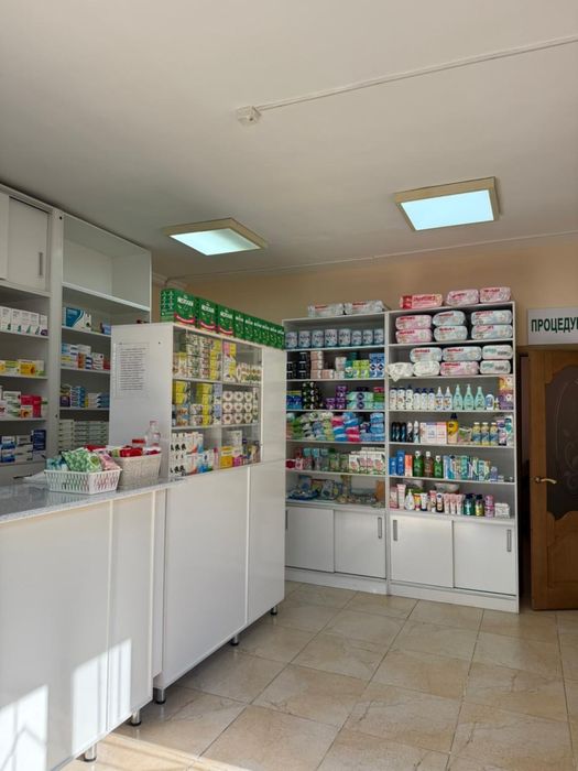 Продается аптечную мебель