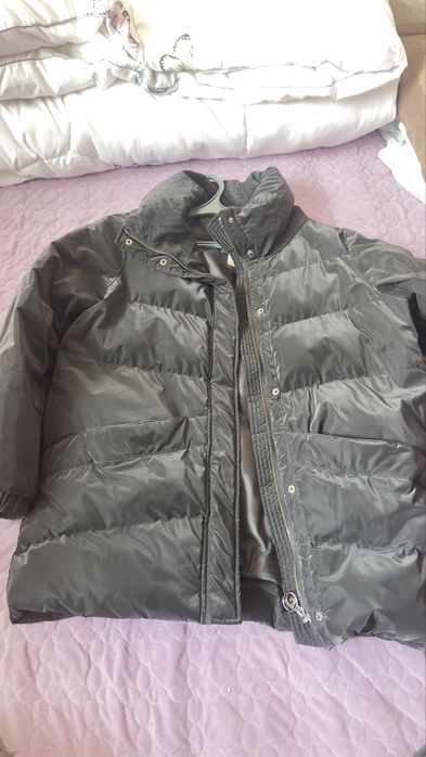 Женская куртка почти новая