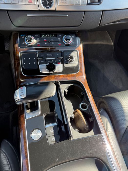 AUDI A8 2014 — imagine 3