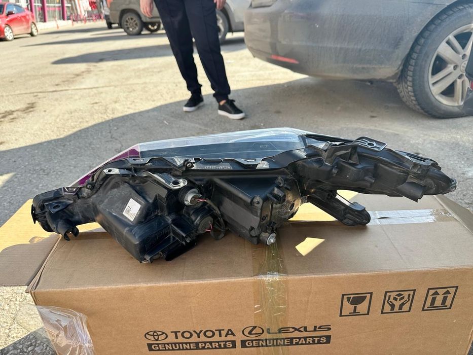 Камри 75 оң жақ фар сатылады,