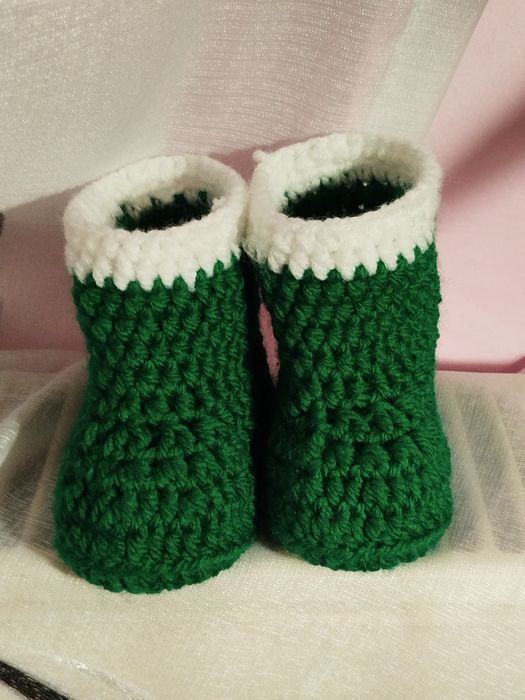 Botoșei croșetați