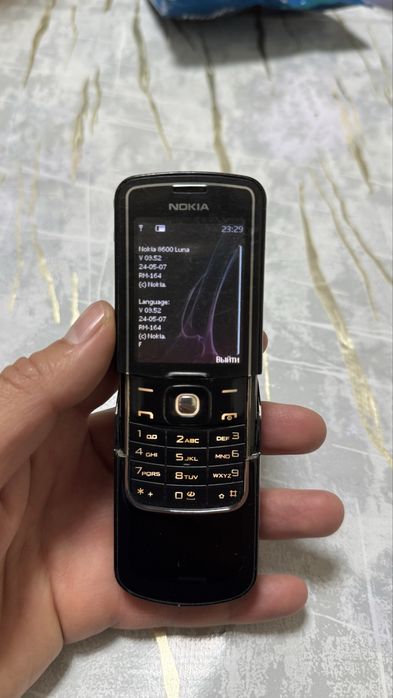 Нокия 8600 Луна в отличном состоянии