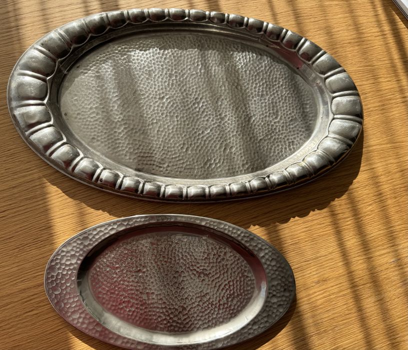 Ретро плата с чукван релеф