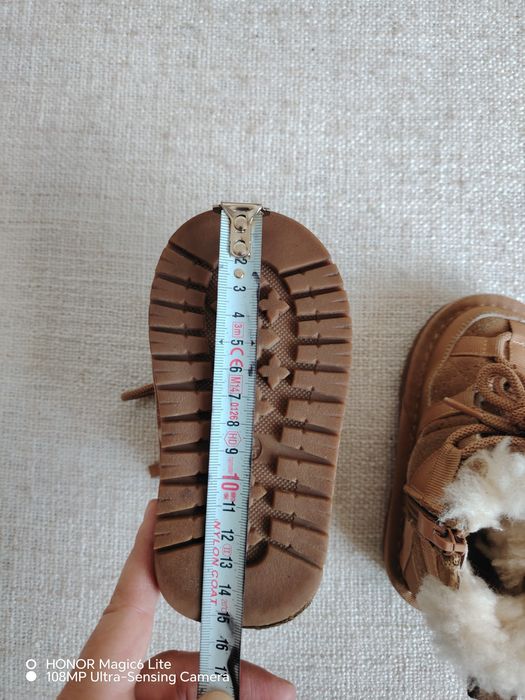 Детски боти цвят камил