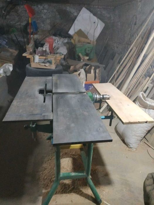 Деревообрабатывающий станок