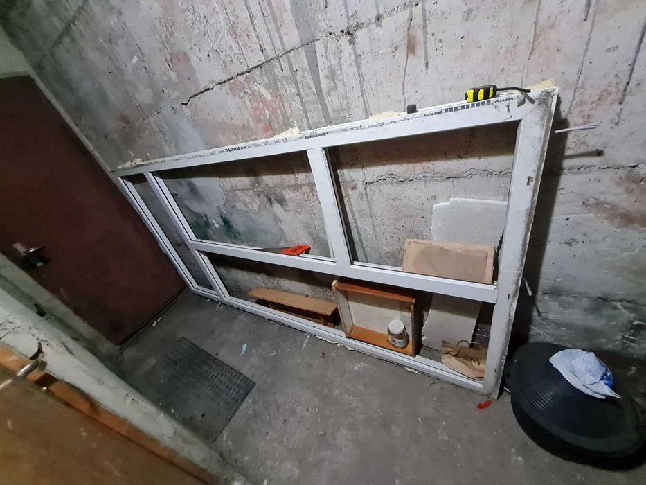 PVC ДОГРАМА REHAU/вратопрозорец