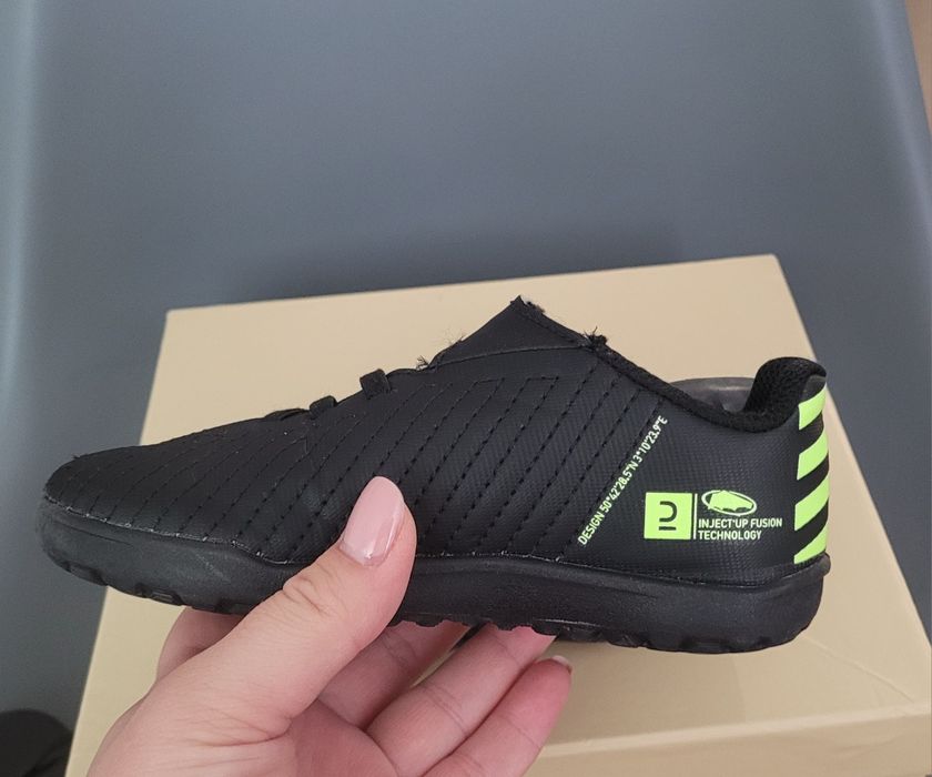 Adidasi fotbal Kipsta marimea 27