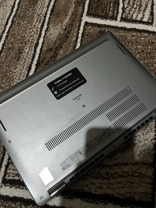 vand laptop dell I7 gen 12