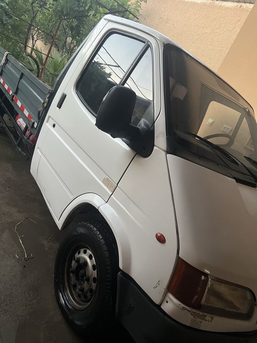 Ford transit bort qilingan