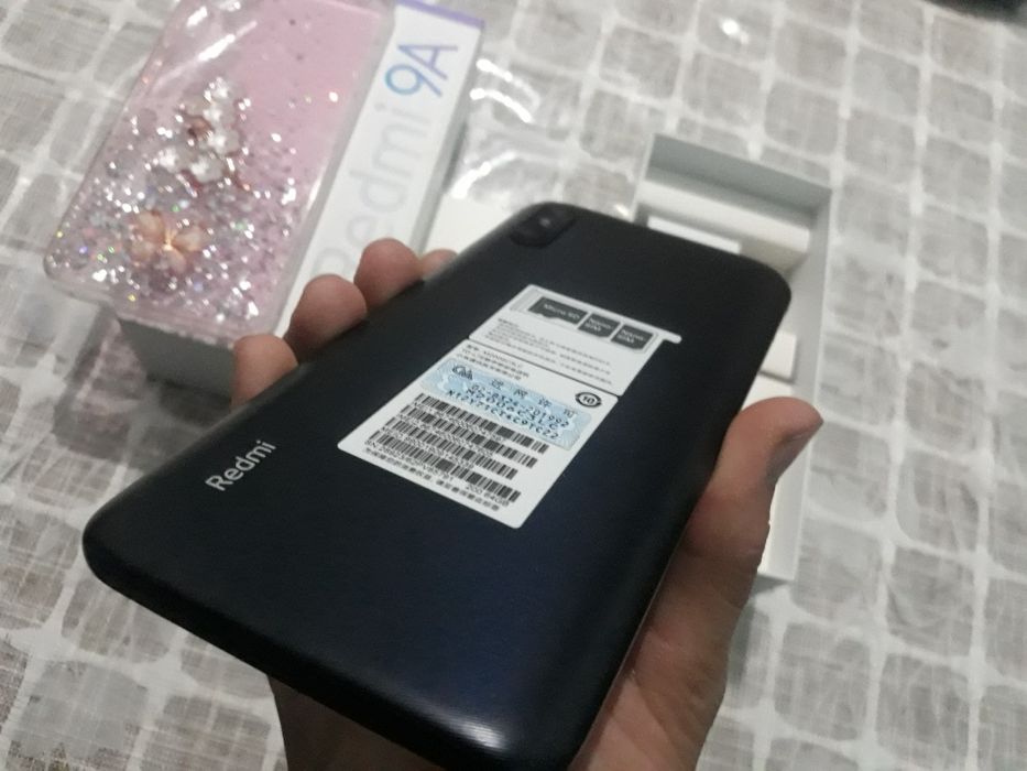 REDMI 9A 4/64 telefon ideal xolatda