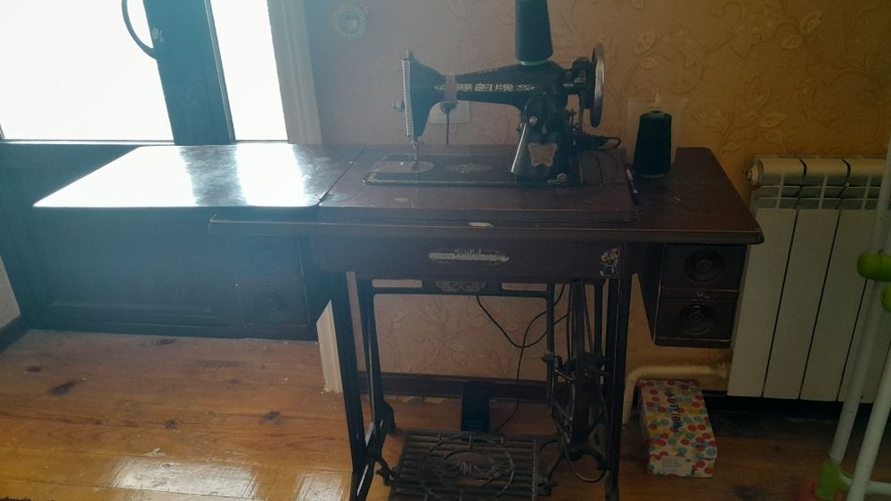 Tikuv mashina sotiladi