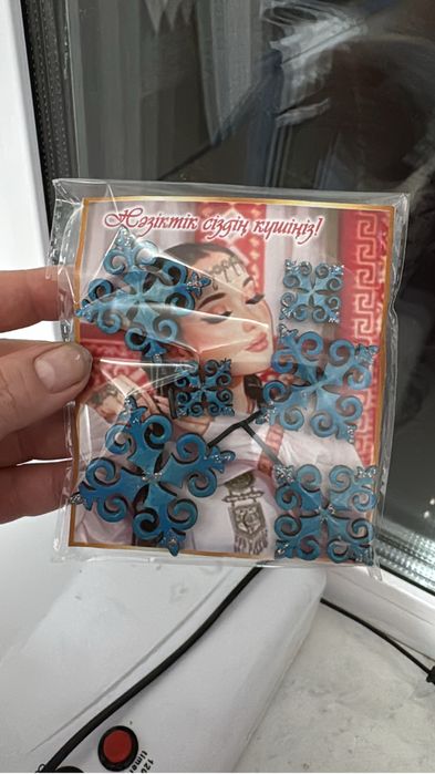 Брошка серьги и заколка