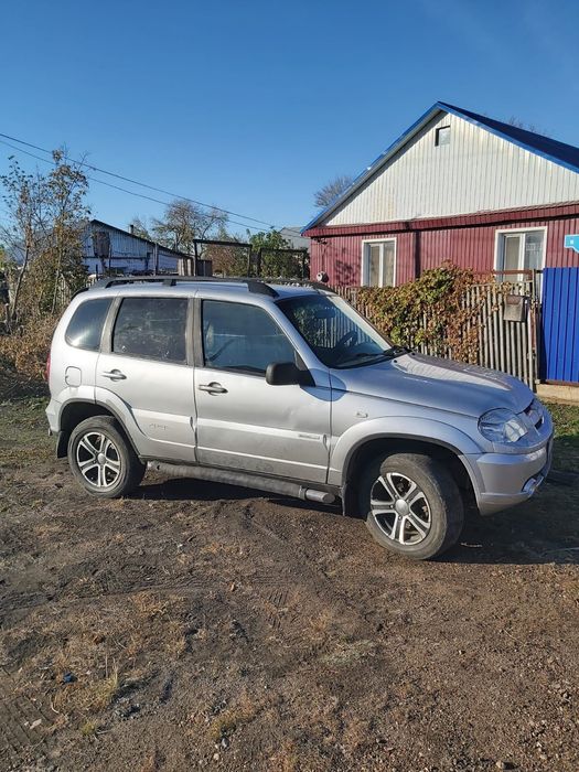 Продам ниву шевроле