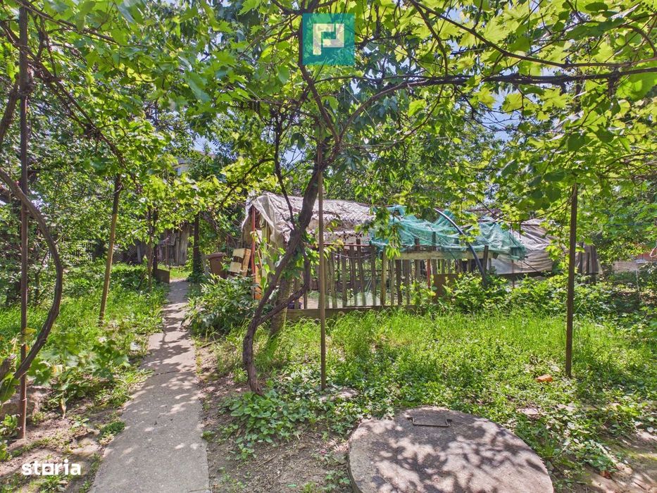 Casă individuală zonă centrală - teren 940 mp