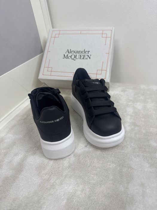 Adidasi Alexander Mcqueen pentru copii / Marimi 20-34