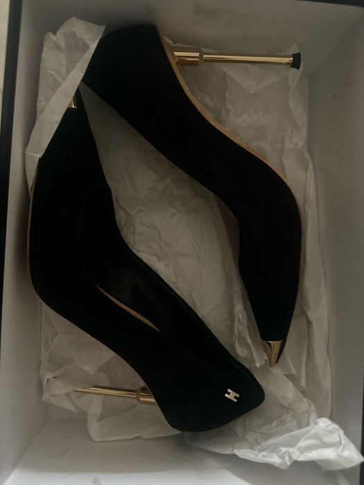 Elisabetta Franchi Обувки на ток