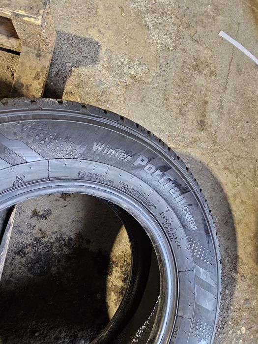 2 anvelope iarna 215 70 15C Kumho 2025