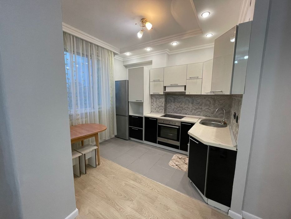 Сдаётся квартира по часам на Левом берегу