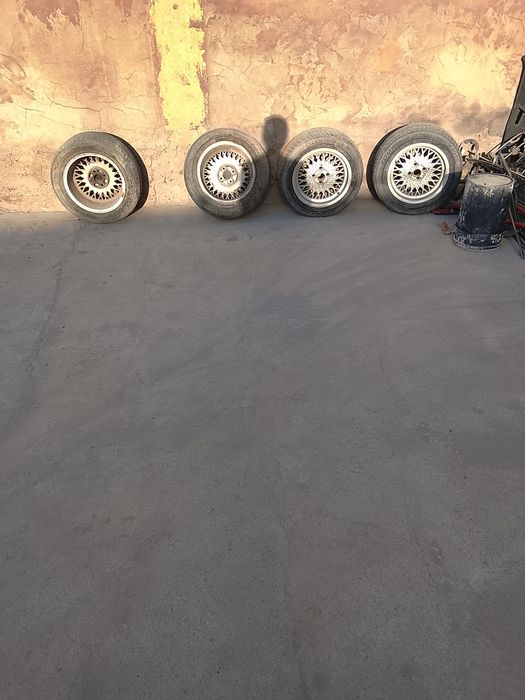 Балон 4 та, ва майда чуда эапчаслари бор