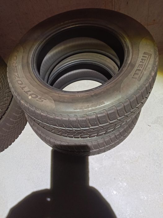 Cauciucuri anvelope iarna 215 65 16 Pirelli Sottozero