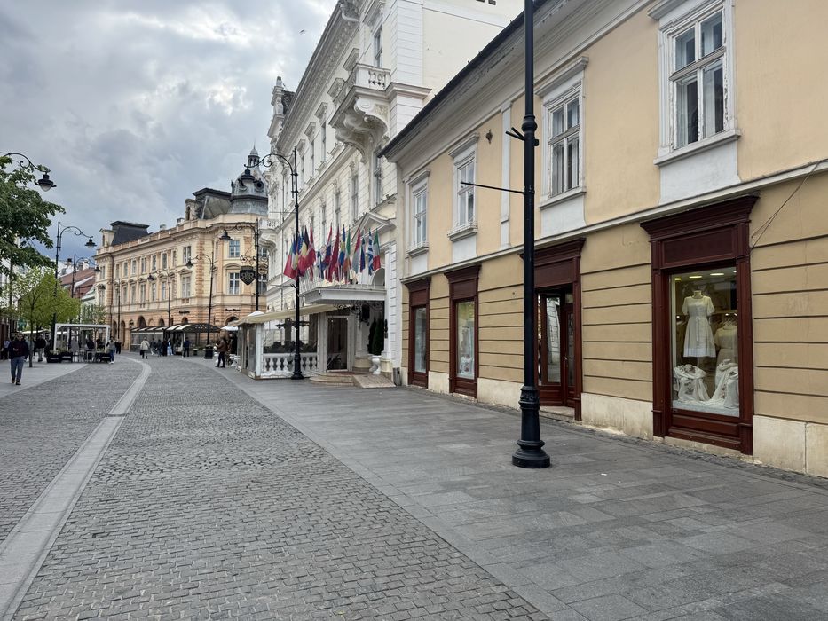 De inchiriat -Spatiu comercial cu alimentatie publica pe strada Balcescu Sibiu