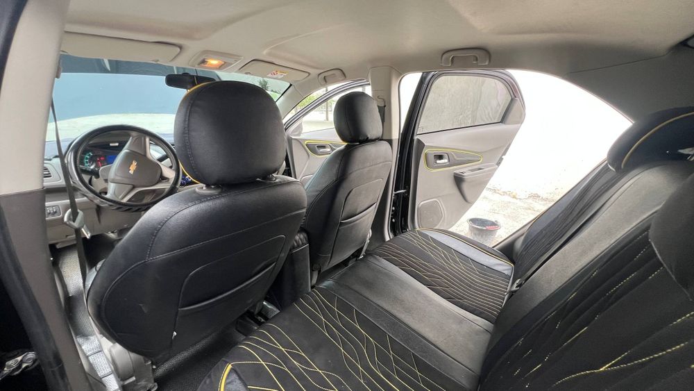 Chevrolet Cobalt 2023 — 8