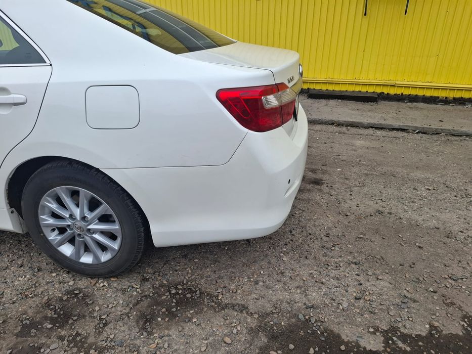 Продам задний бампер