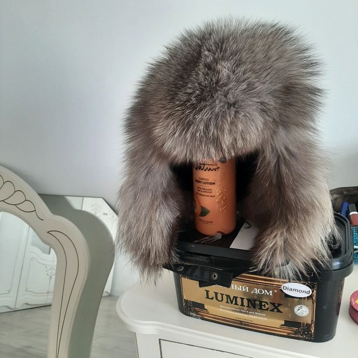 Продам ушанку в хорошем состоянии.