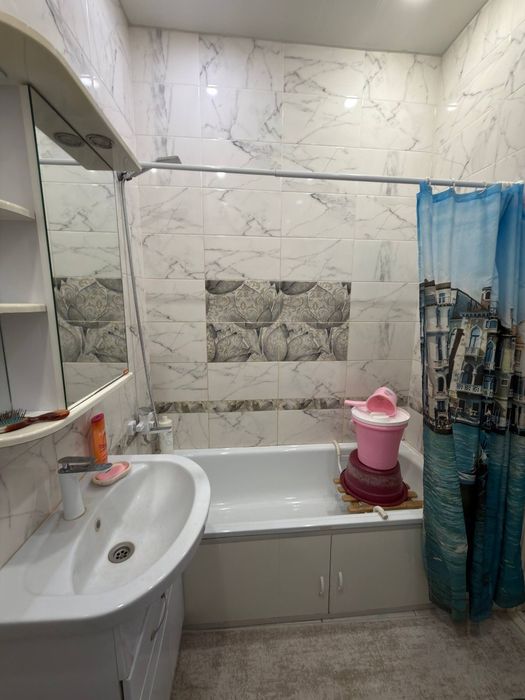 Продам 2 комнатную квартиру