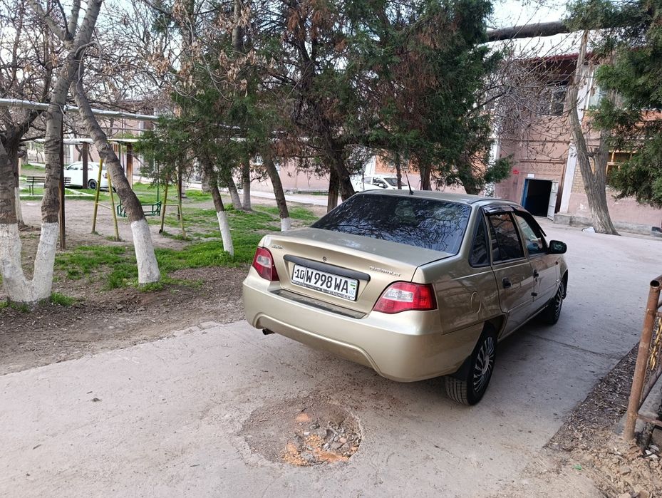 Нексия 2 сонс срочна сотилади гази бор юришлари зўр