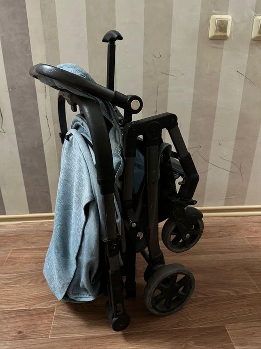 Детский коляска рабочий