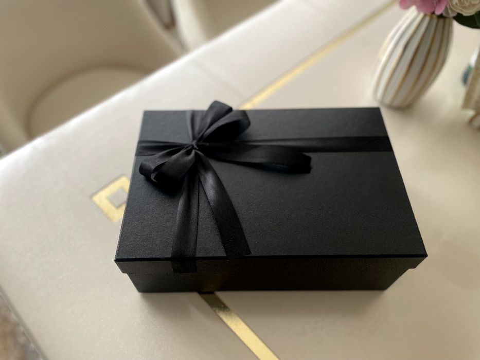 подарочные коробки на заказ