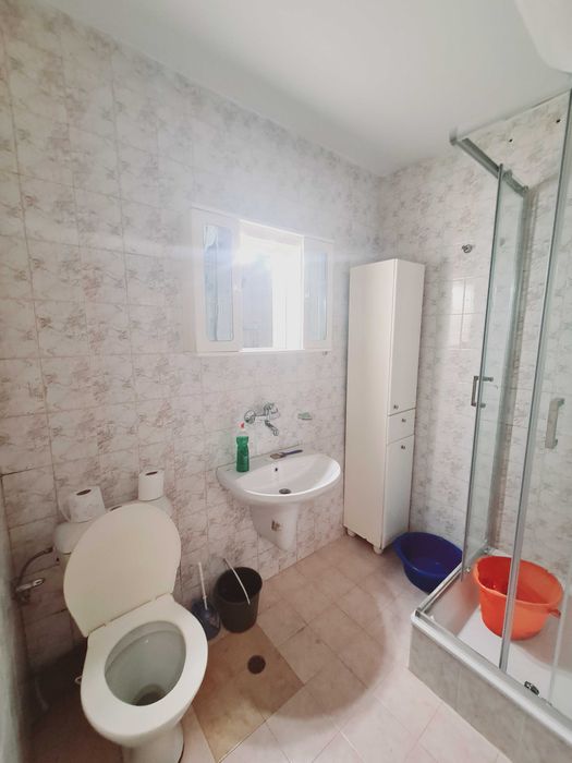 Дава се под наем Тристаен апартамент в Бургас, Братя Миладинови - 80 кв.м за 255 € - Снимка #1