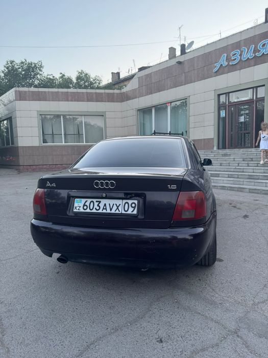 Продам  машину ауди А4