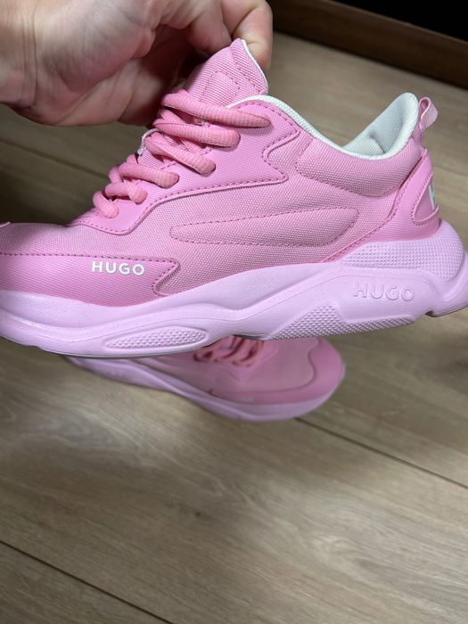 Дамски маратонки