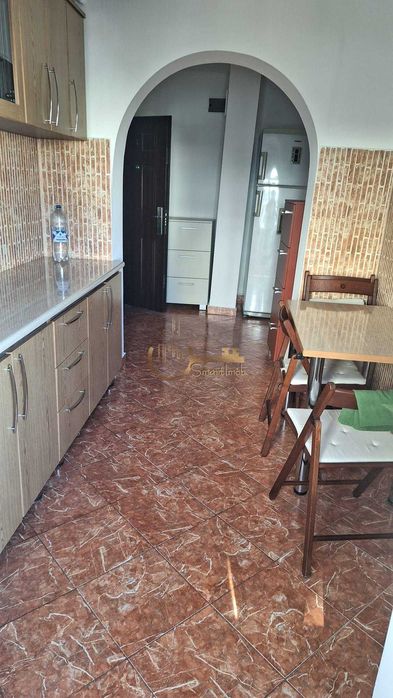 ETAJ 1 - Inchiriere apartament 2 camere micro 12  Targoviste