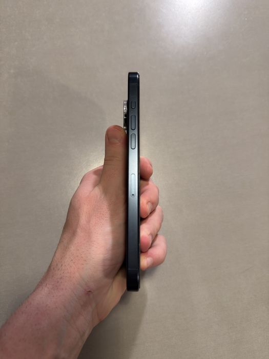 iPhone 15 Pro Max Blue Titanium 256GB