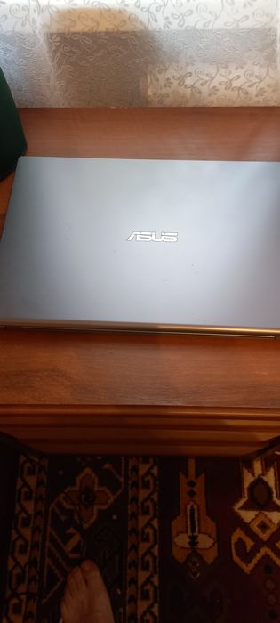Ноутбук ASUS модель   F 509 F.