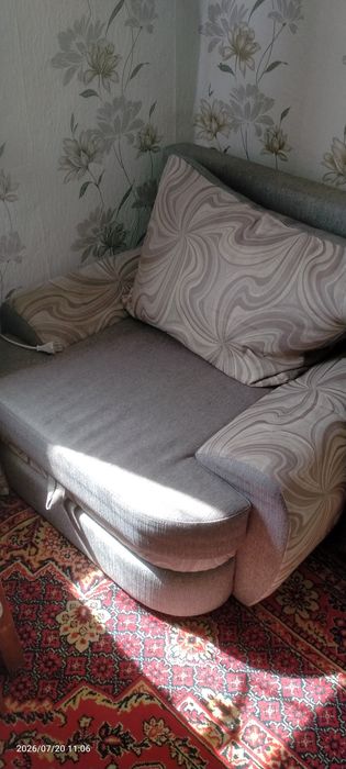 Диваны, кресла в зал, б/у