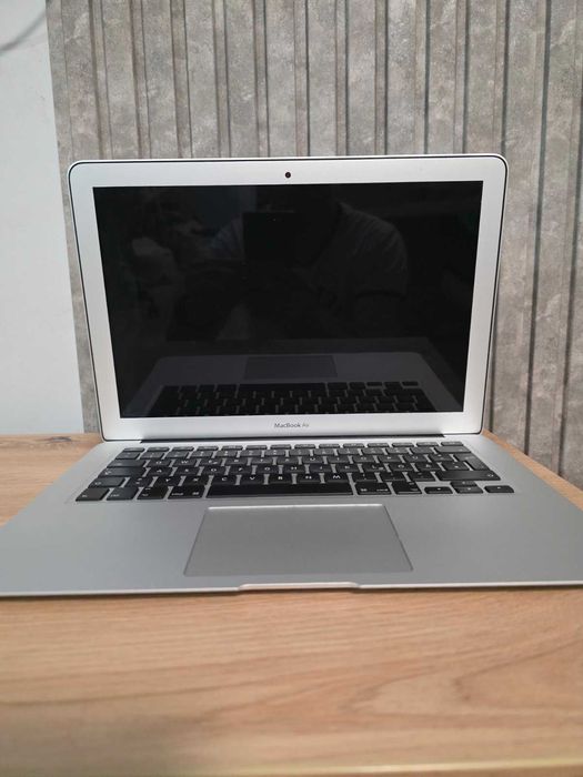 Лаптоп втора употреба Apple MacBook Air