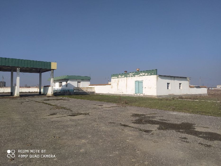 Гулистон шахарда Бензин Заправка