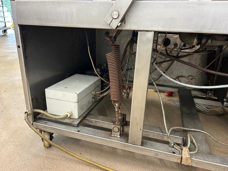 Вакуумная упаковочная машина Roschermatic VM 51/2